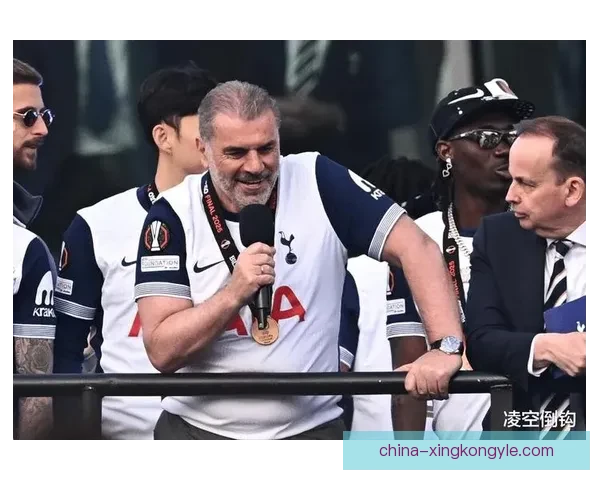 热刺主帅称高管请吃饭力挺我