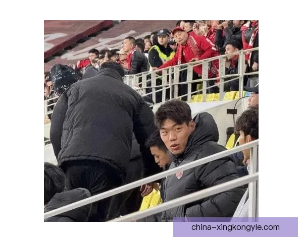 17岁贺一然加盟蓉城征战中超